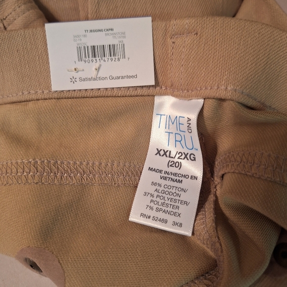 Time and True TT Jegging Brownstone Capri Pants Ladies XXL 20 NWT Minimalist - Picture 5 of 5